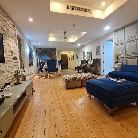 Appartamento Royal Residencia Centaurus Islamabad Esterno foto
